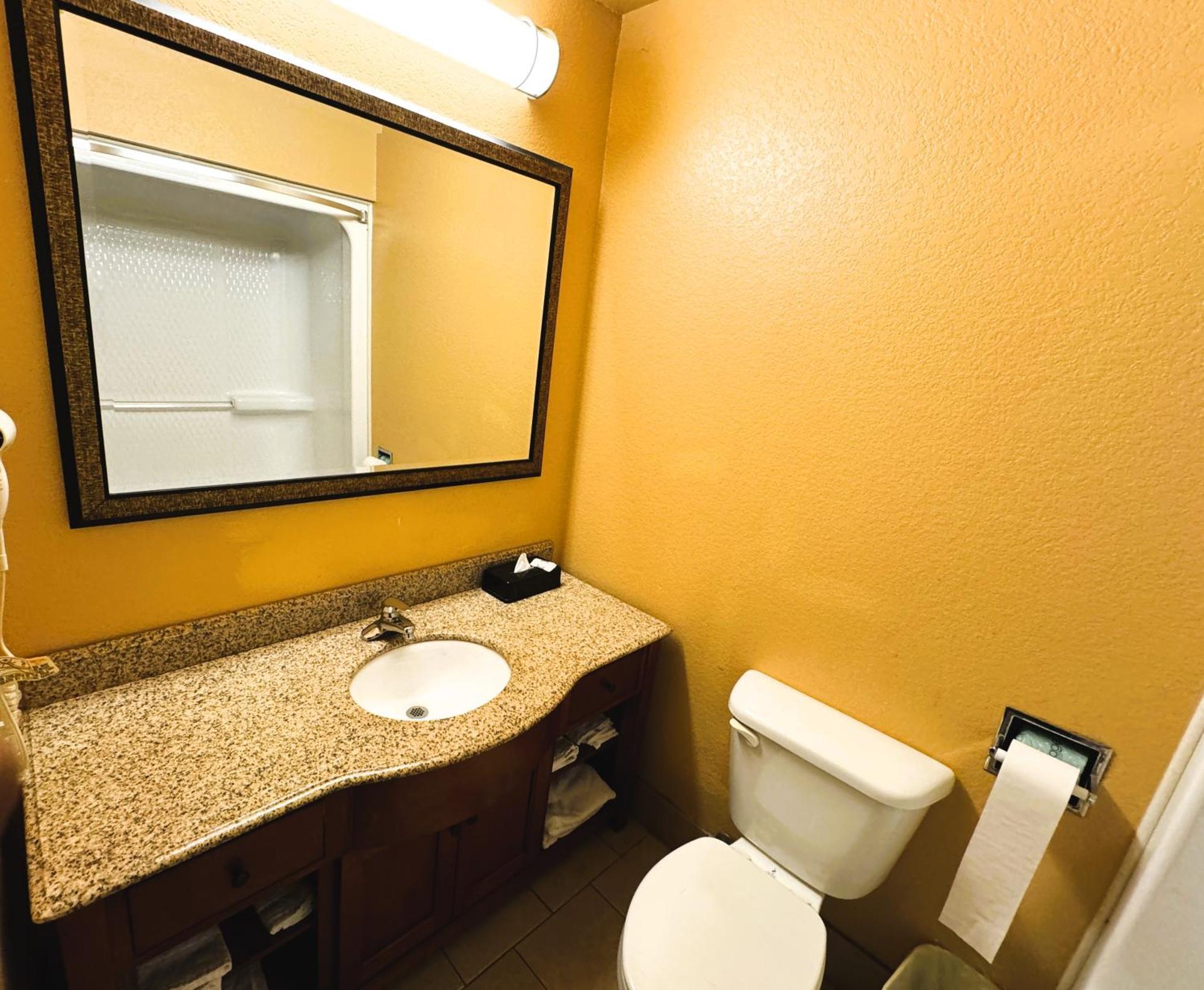 Quality Inn & Suites Mcalester On Hwy 69 & Us 75 Экстерьер фото