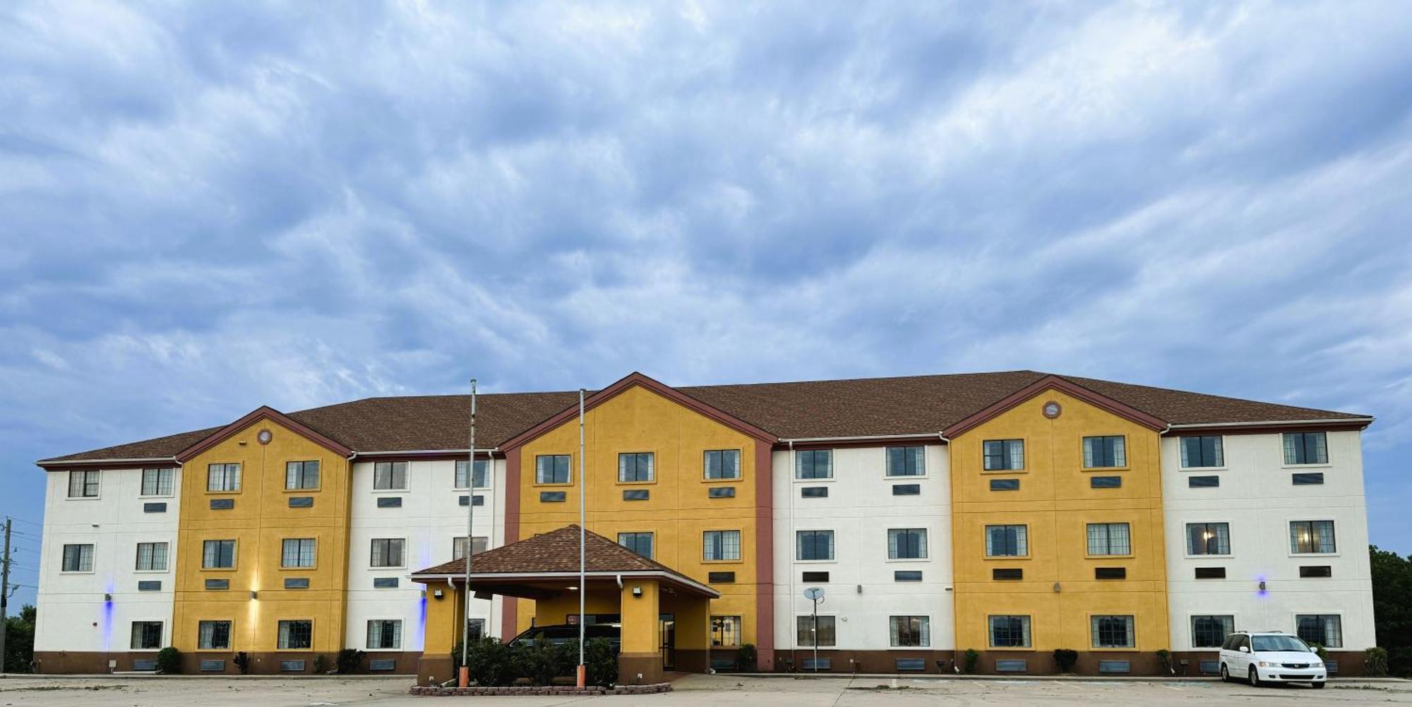Quality Inn & Suites Mcalester On Hwy 69 & Us 75 Экстерьер фото