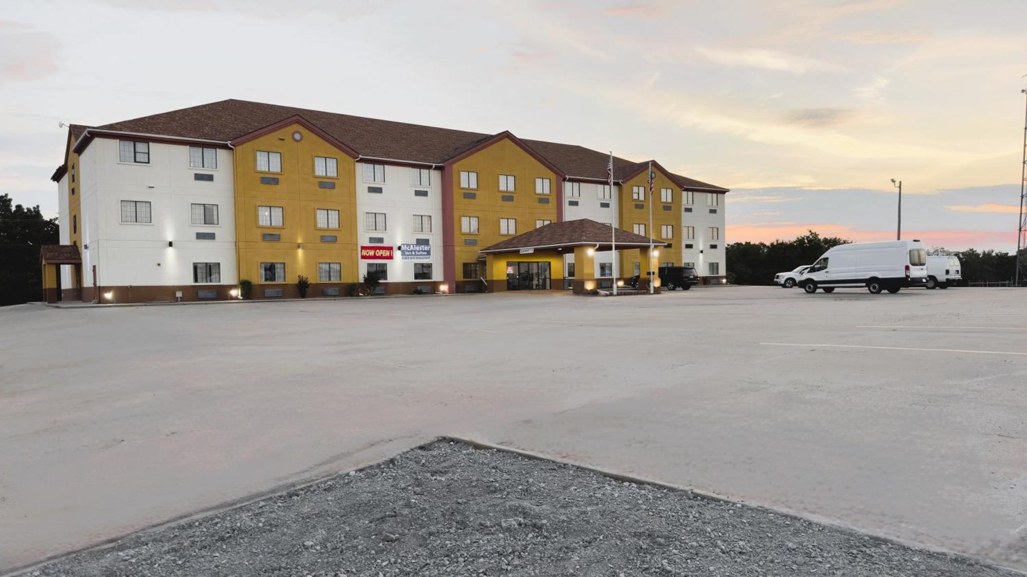 Quality Inn & Suites Mcalester On Hwy 69 & Us 75 Экстерьер фото